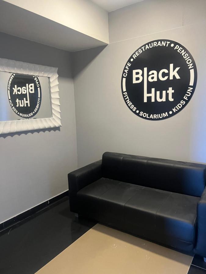 Black Hut Pension&Restaurant *** Hotel Dunajska Streda Luaran gambar